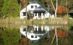 Propriete Bordee D'Etangs, Propice A La Detente